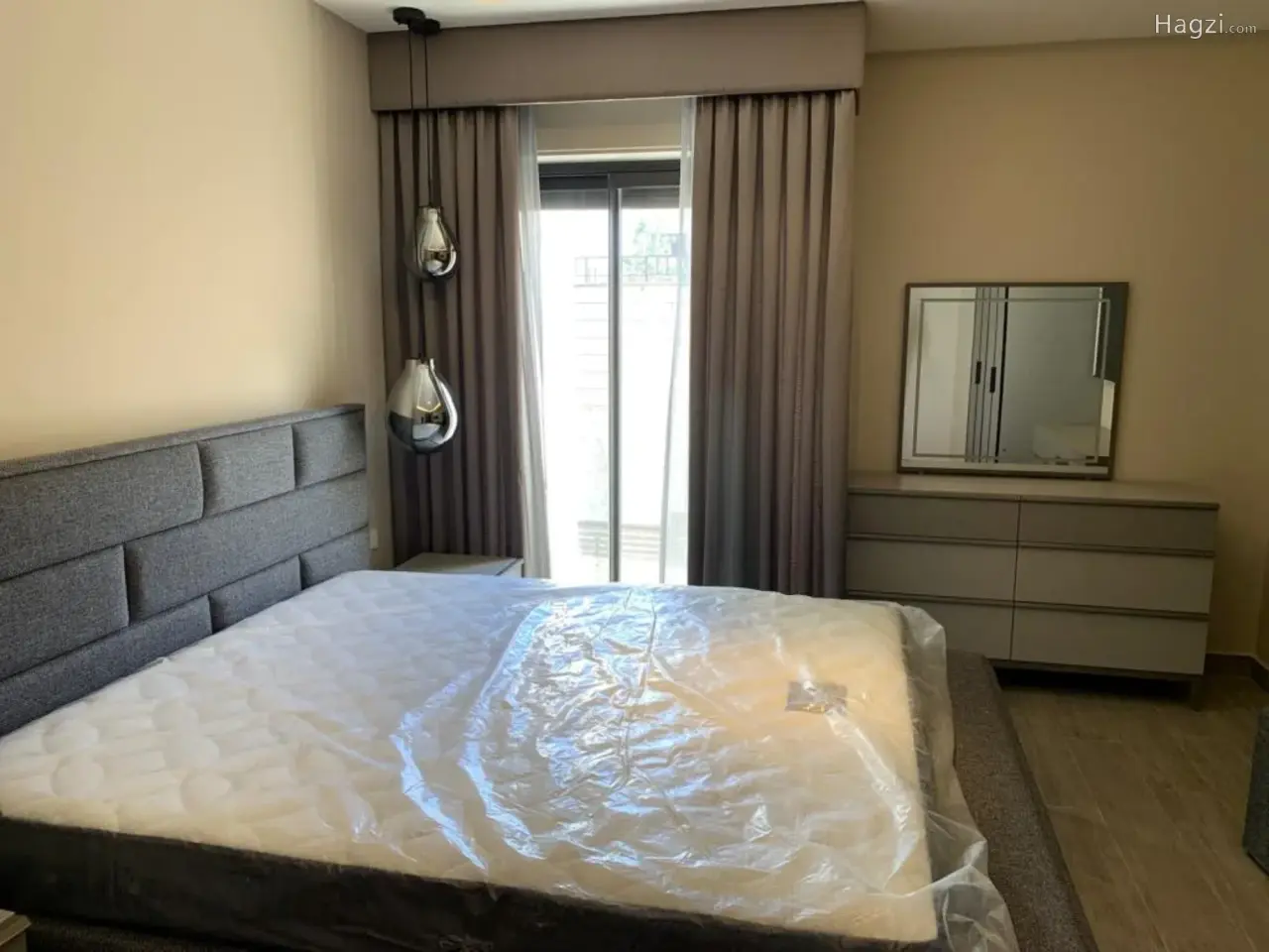الصورة 3 من 12