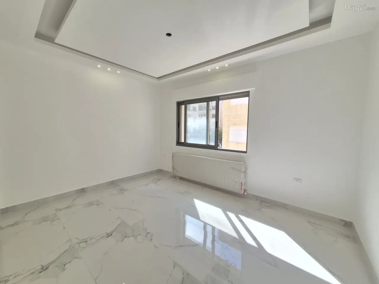 Semi-Furnished apartment for rent in Al shmeisani #10822