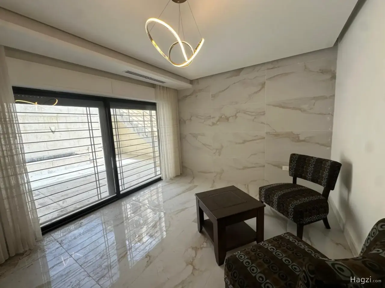 الصورة 8 من 12