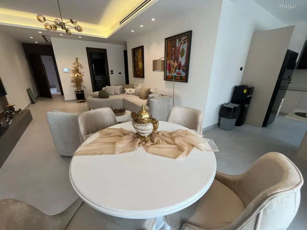 الصورة 11 من 12
