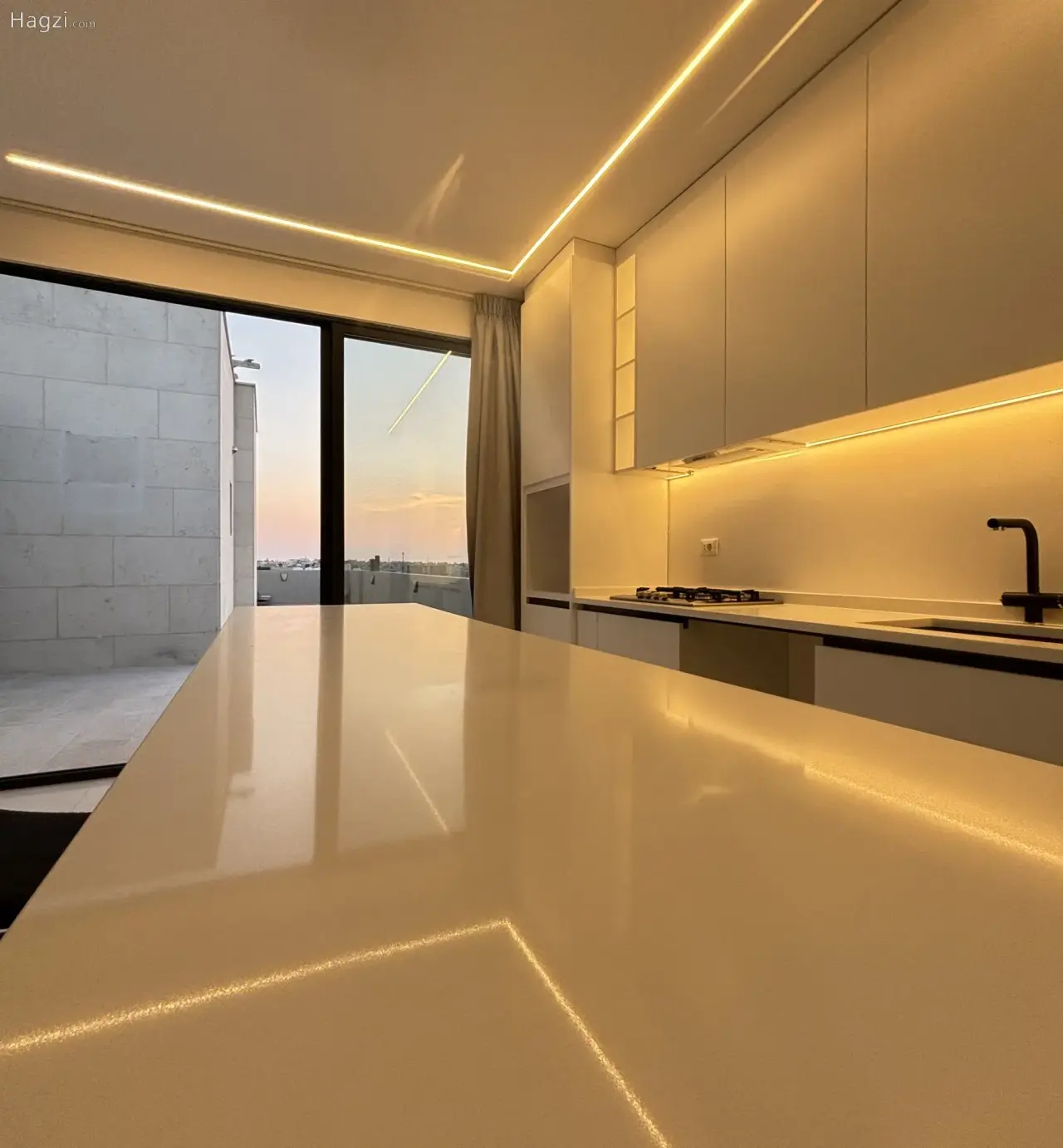 Stunning Rooftop For Rent next to Business Park #6104