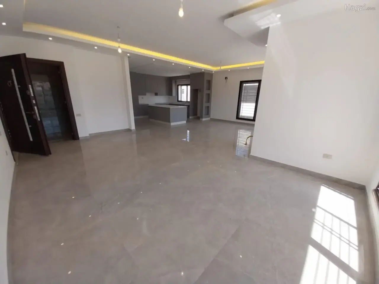 الصورة 6 من 12