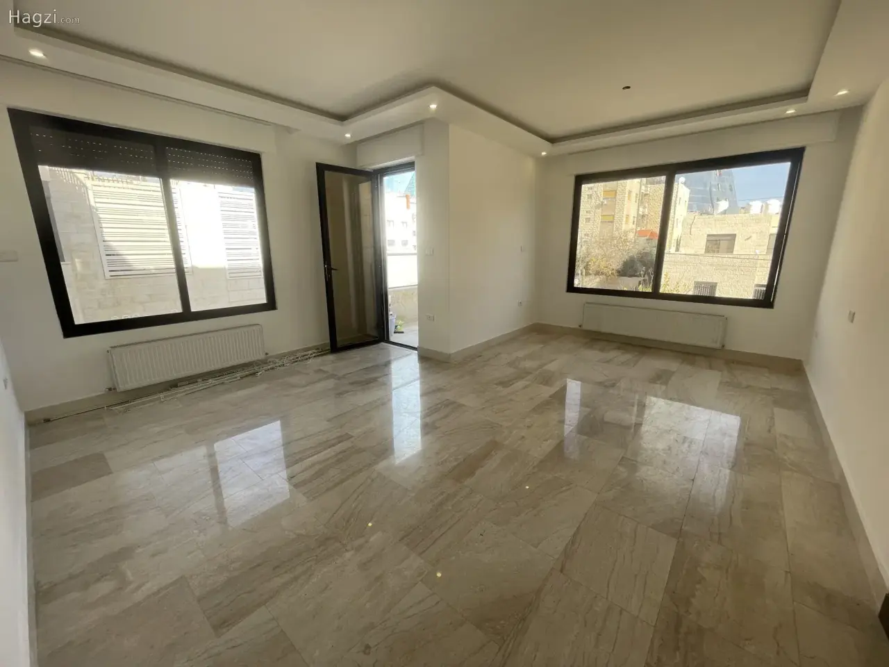 الصورة 3 من 12