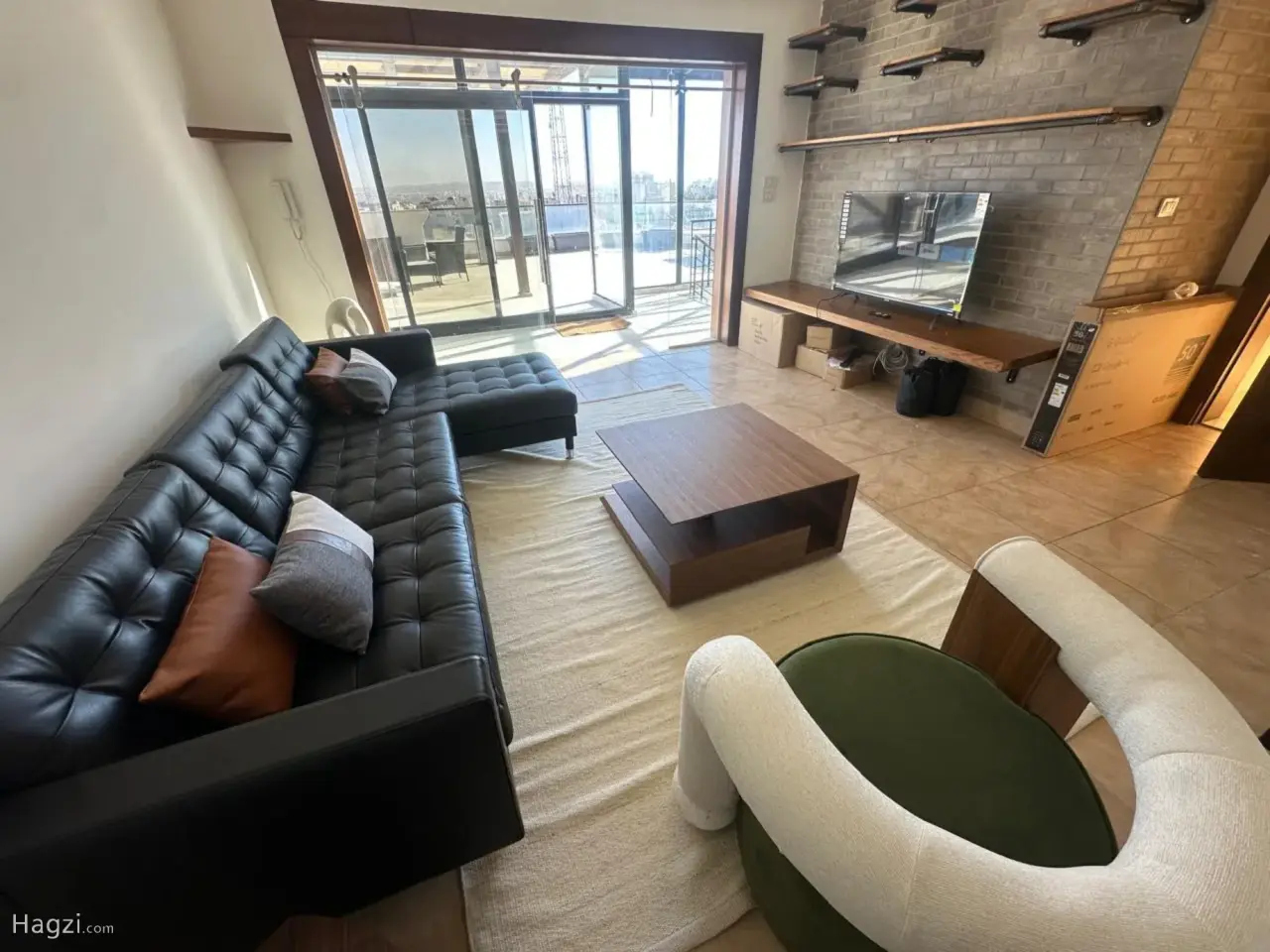 Furnished apartment for rent in Um Uthaina #5182
