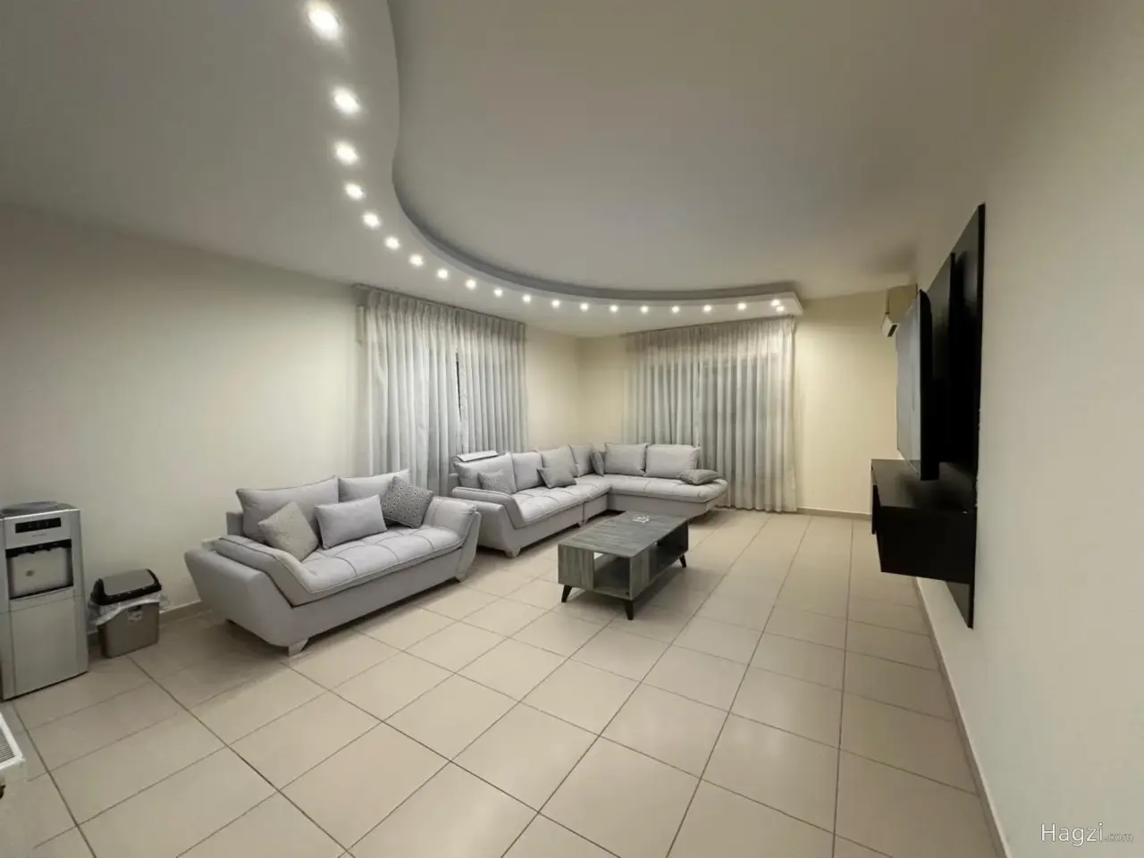 الصورة 9 من 12