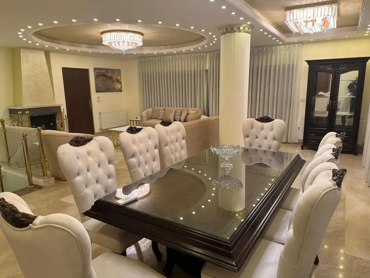 الصورة 11 من 12