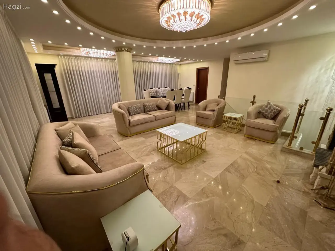 الصورة 12 من 12