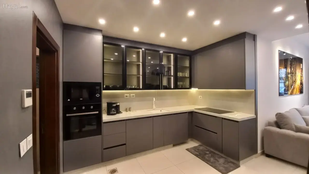 Photograph 8 of 11