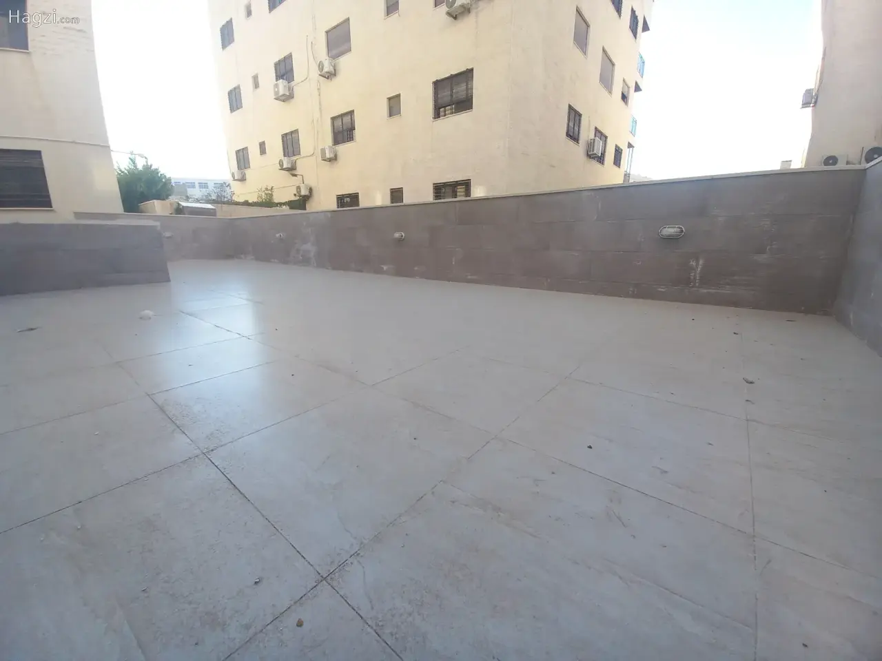 الصورة 4 من 12