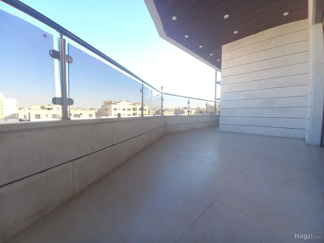 الصورة 11 من 12