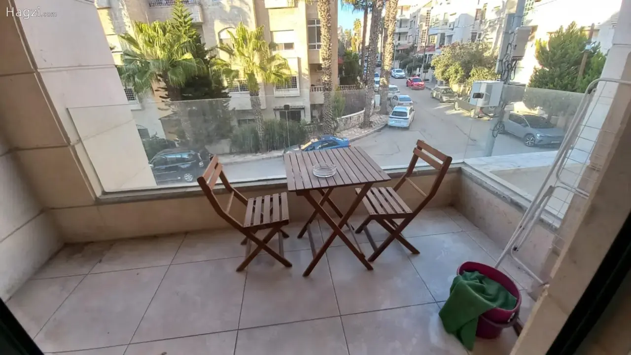 الصورة 3 من 12