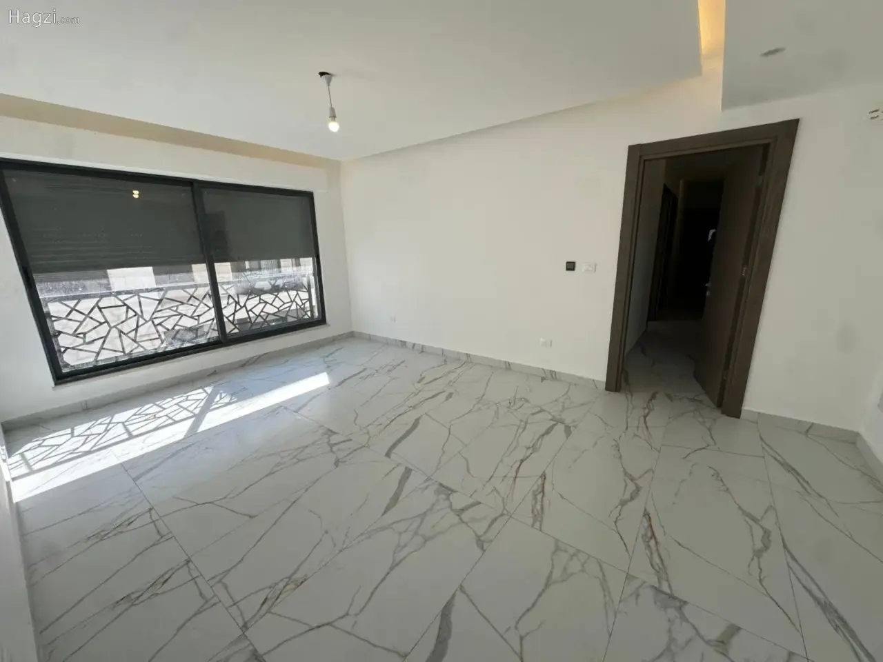 الصورة 3 من 12