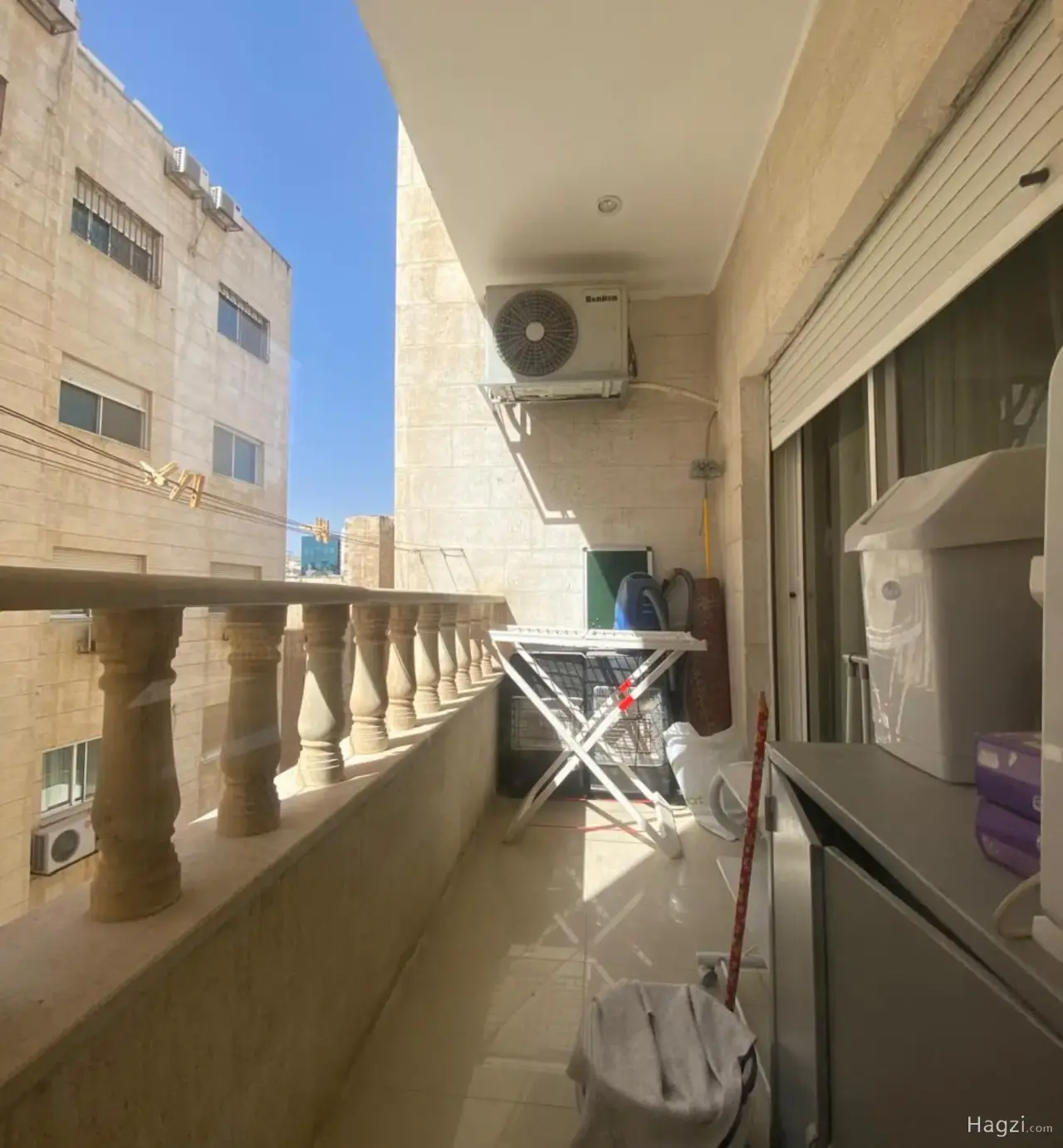 الصورة 8 من 12