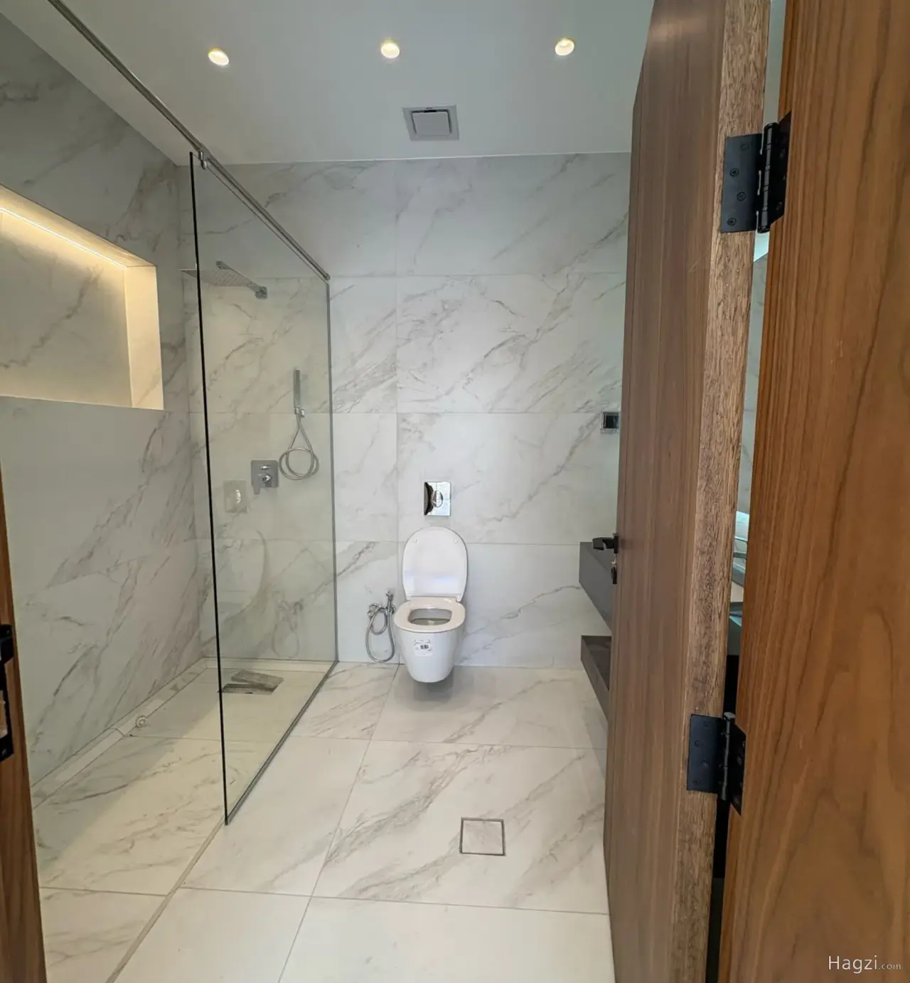 Apartment for sale in 4th Circle #4064
