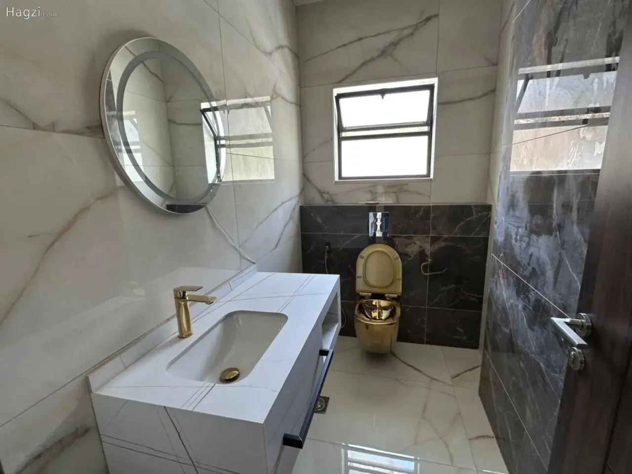 Apartment for Sale in Deir Ghbar #4040