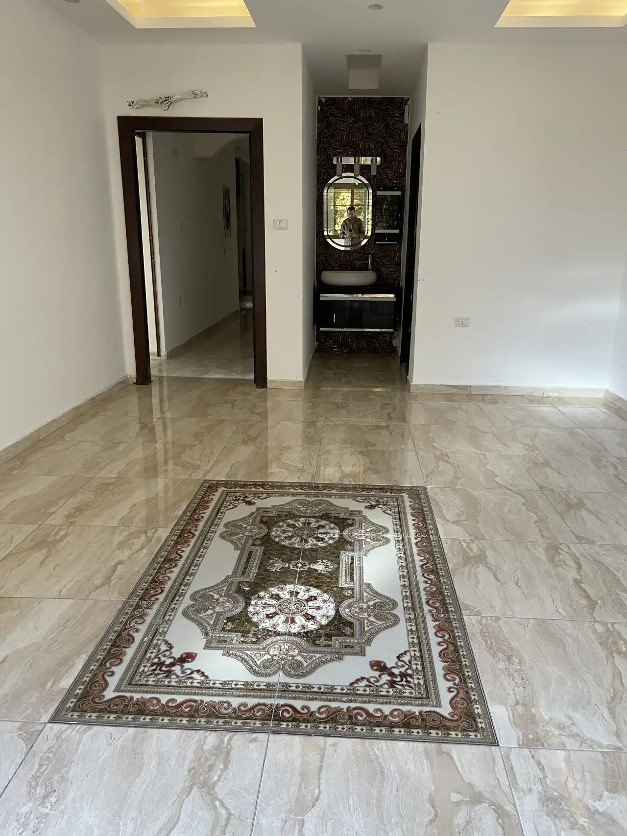 Fully independent ground-floor apartment with garden and private gate, Shafa Badran