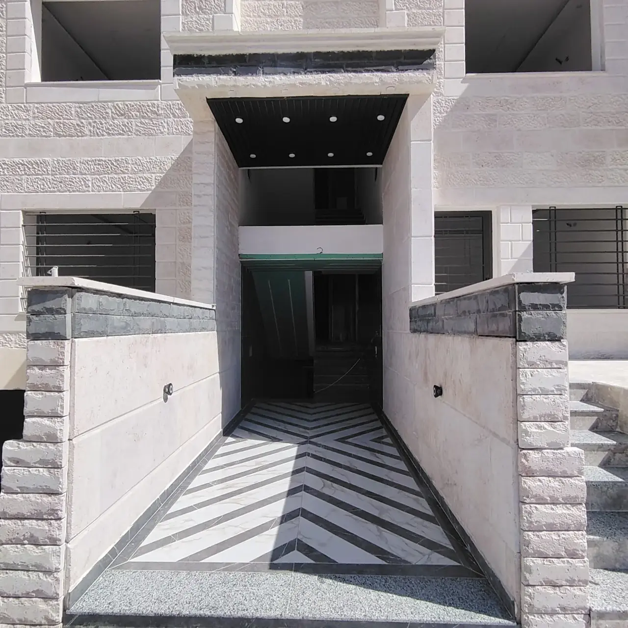 Apartment for sale in Abu Alanda – photo 2