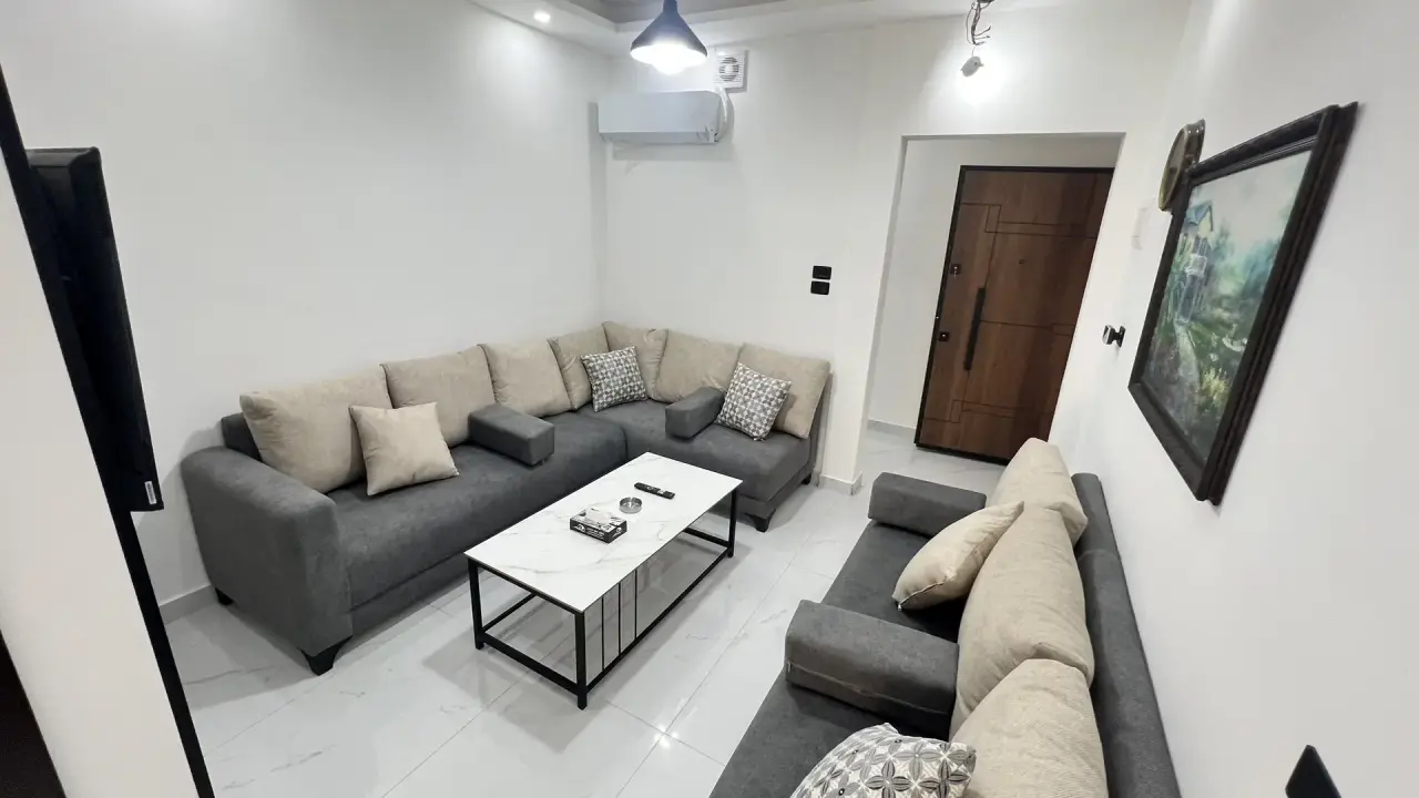 New furnished 2-bedroom apartment for rent opposite the University of Jordan