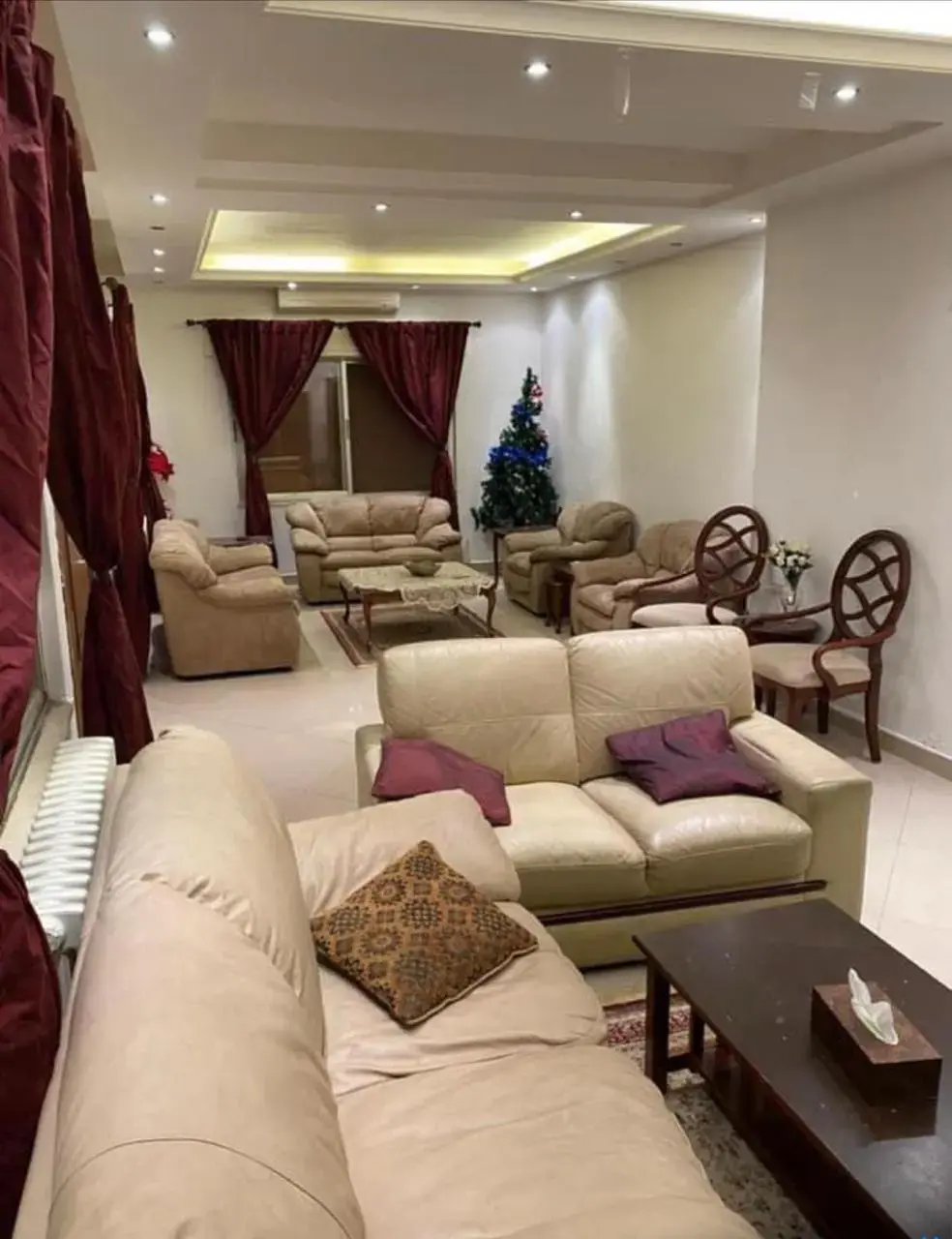 Apartment for rent in Gardens Street – photo 2