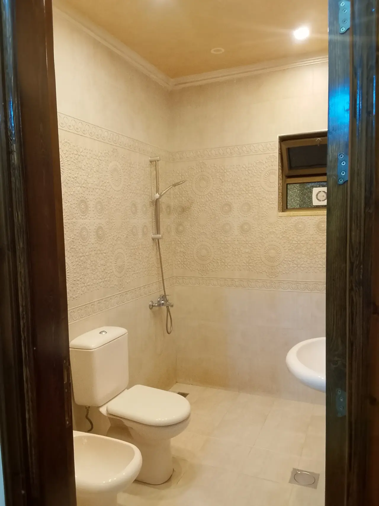 Apartment for rent in Al Bnayyat – photo 17