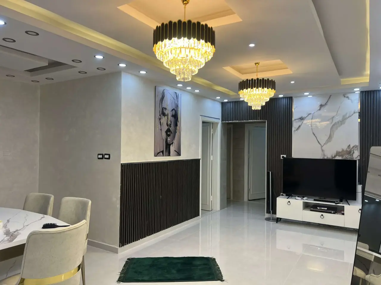 Second-floor 90 m² flat in Madinet El Sharq, Zarqa, 2 bedrooms with separate deed