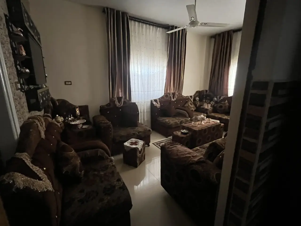 Apartment for sale in Hay Al Hussain – photo 3