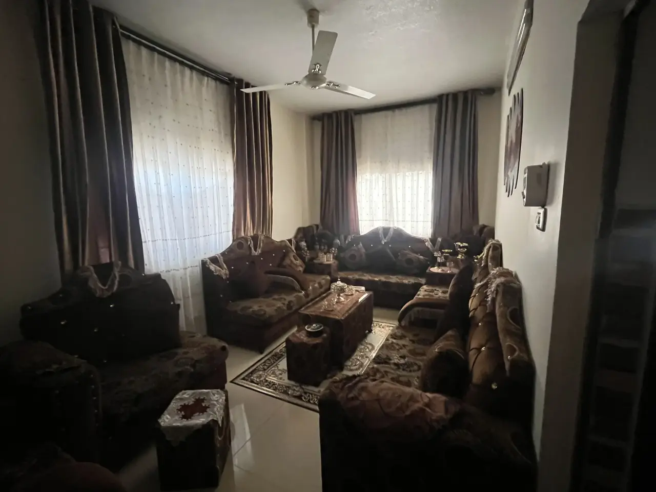 Apartment for sale in Hay Al Hussain – photo 2
