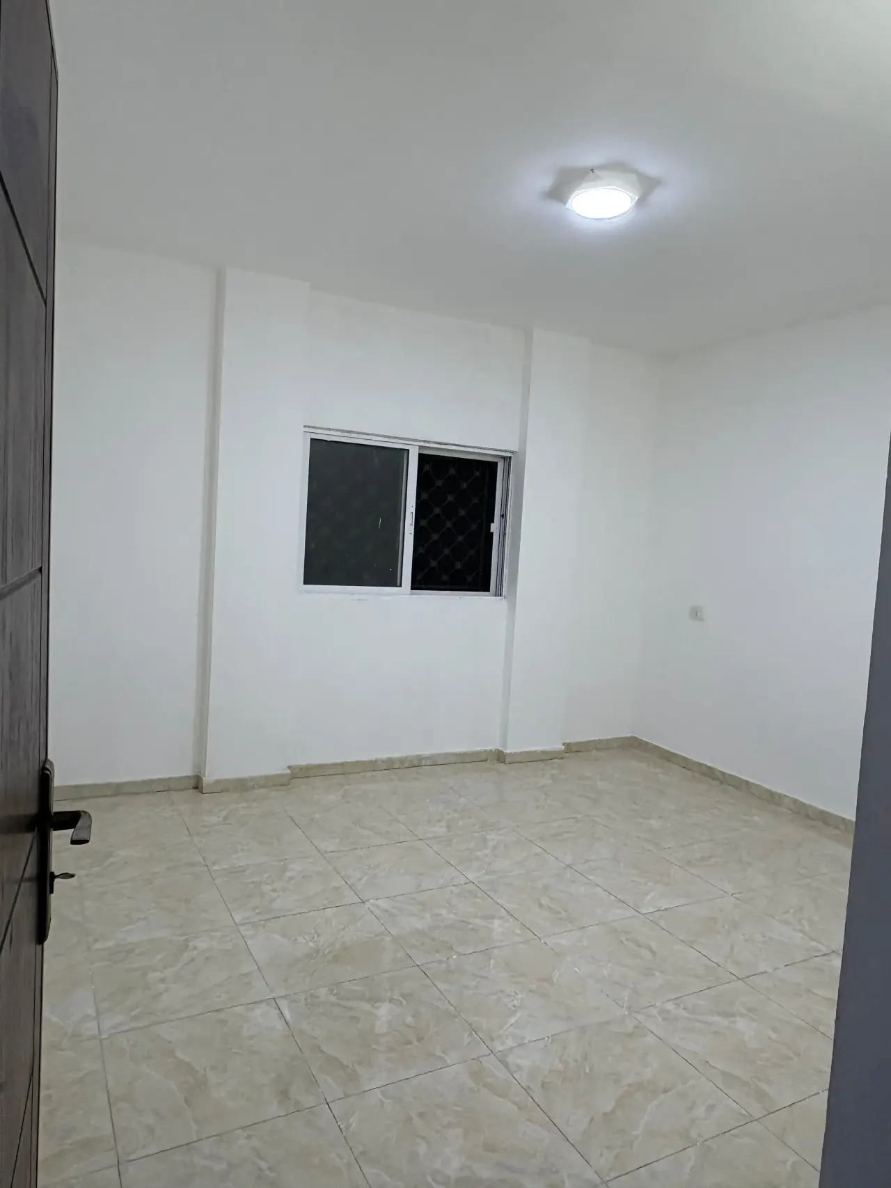 Apartment for rent in Al-Qadisyeh - Rusaifeh – photo 2
