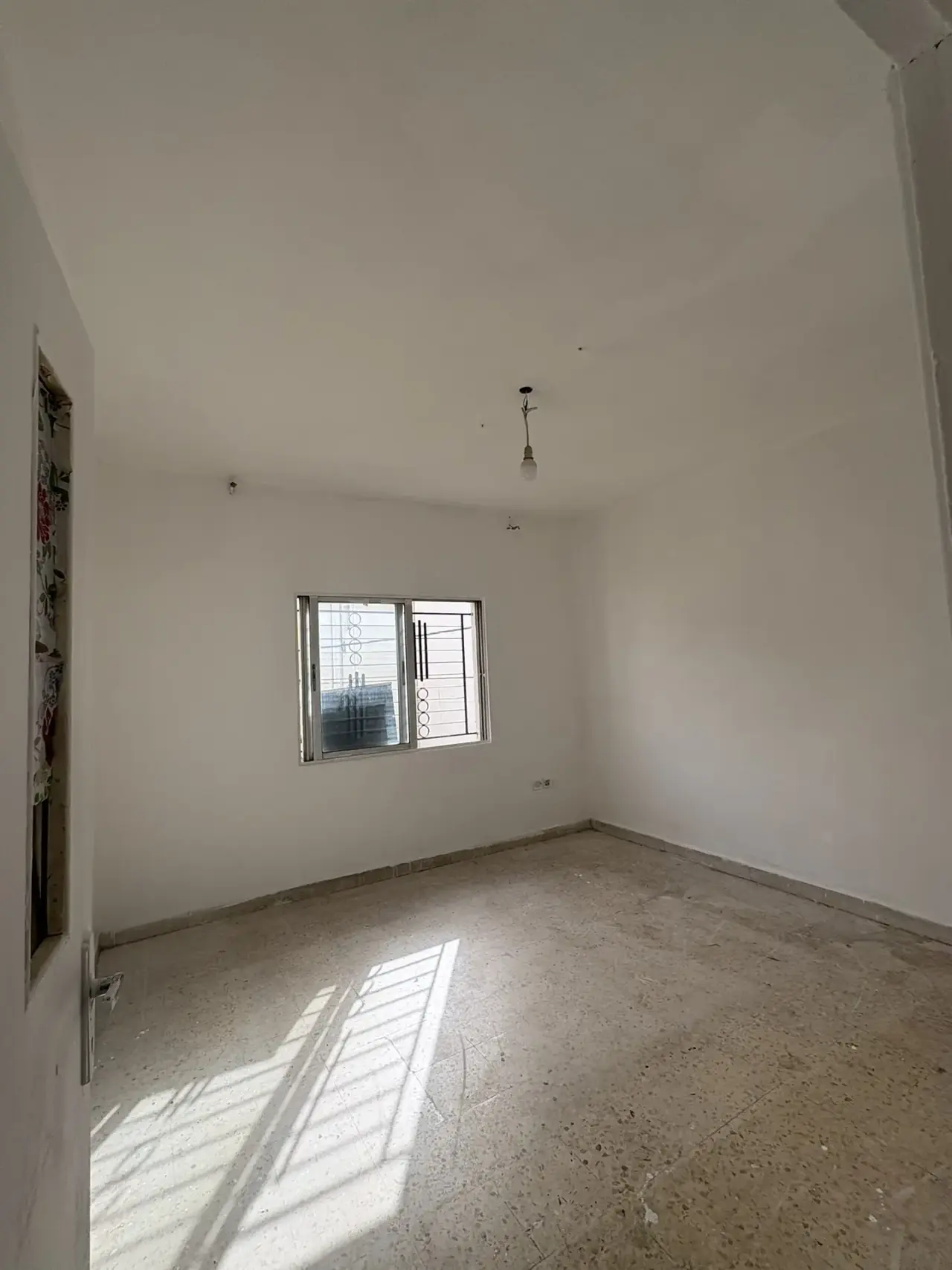 Apartment for rent in Iskan Al Batrawi – photo 3