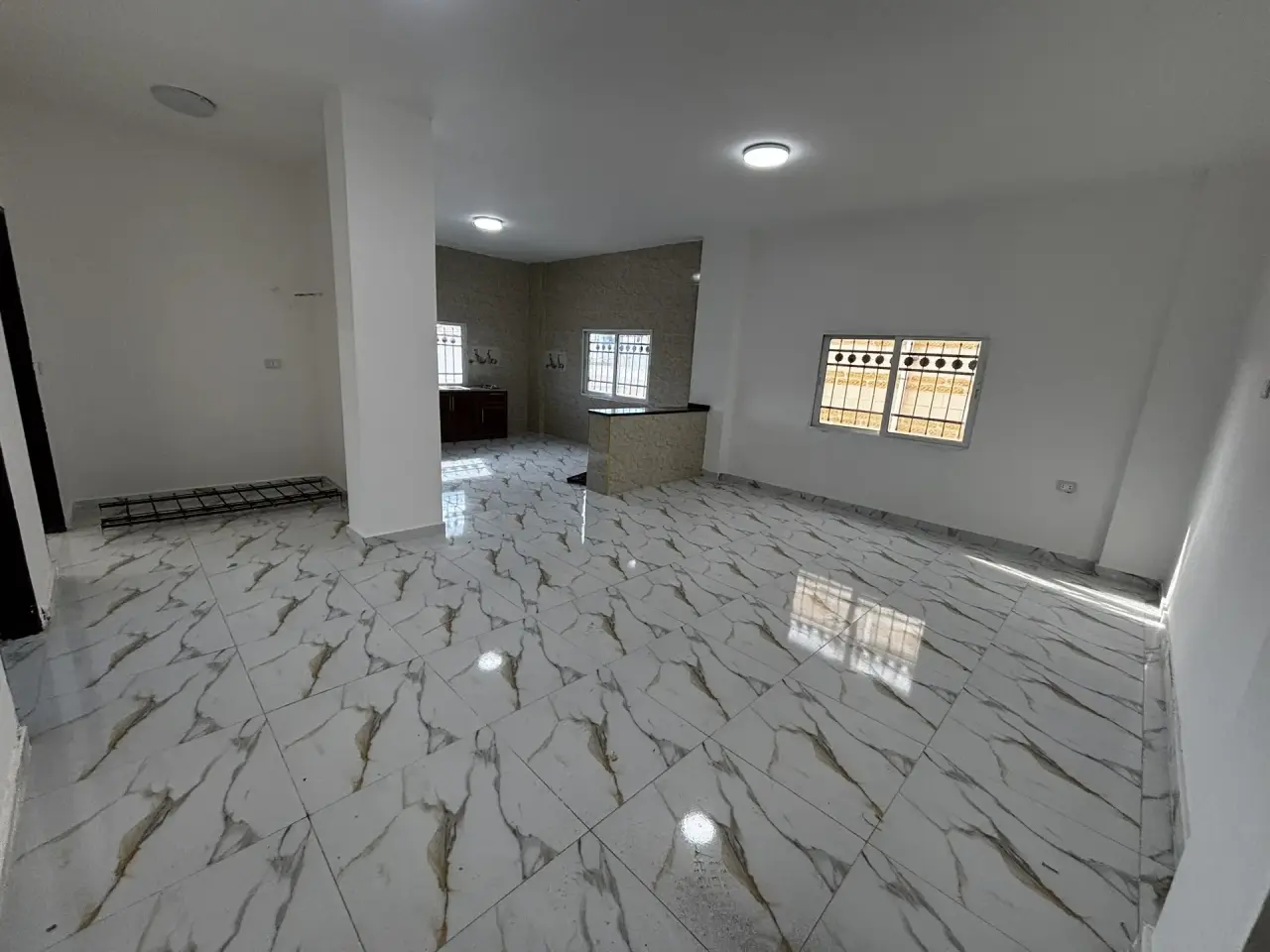 Newly finished third-floor apartment for rent in Graiba, Rusaifeh, with master bedroom