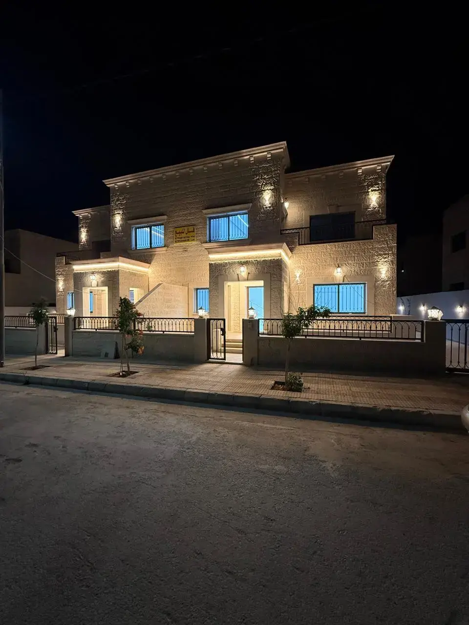 فيلا للبيع في Madinet El Sharq – صورة 2