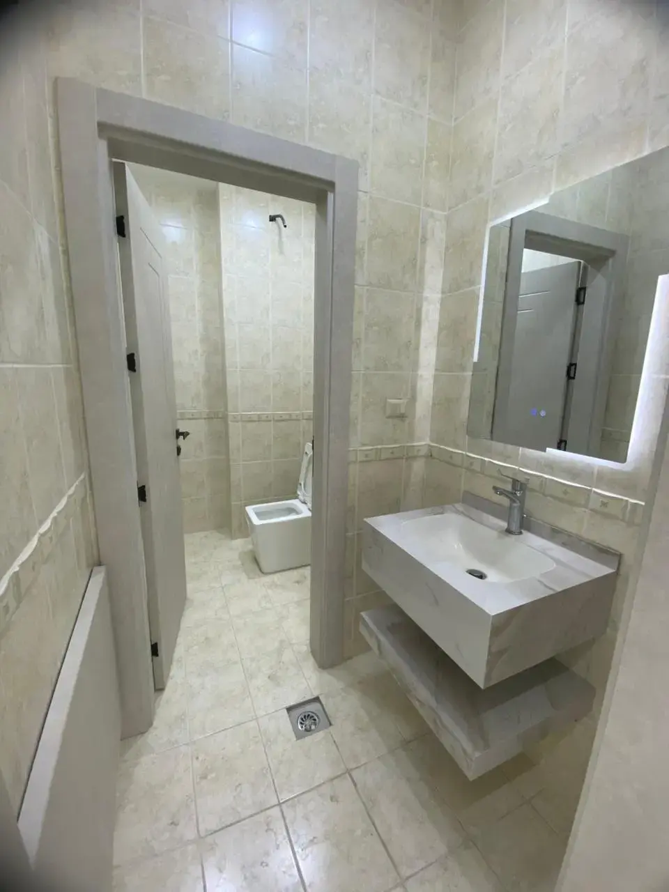 فيلا للبيع في Madinet El Sharq – صورة 15