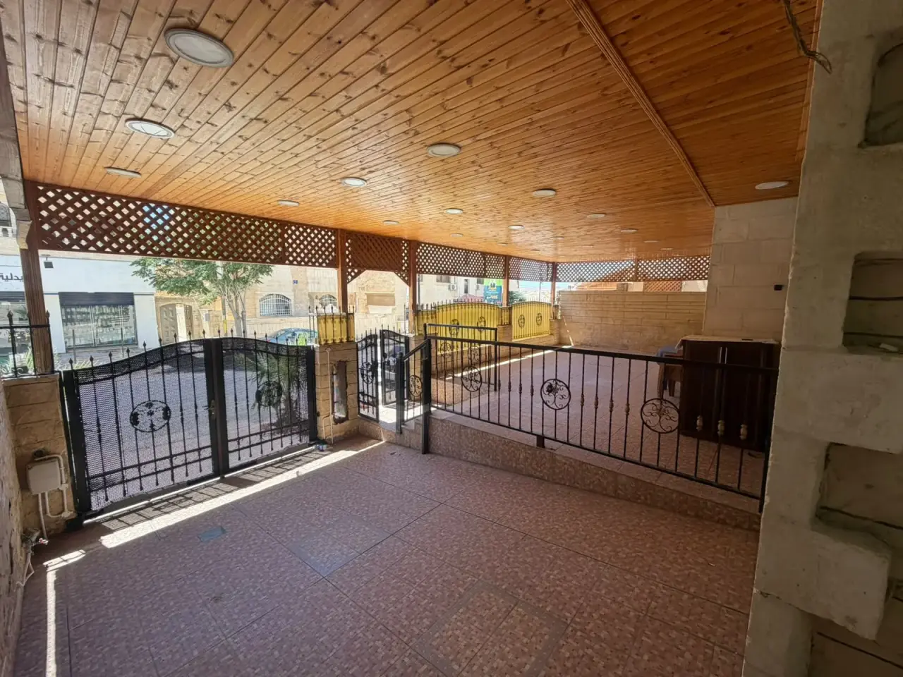 Villa for sale in Jabal Tareq – photo 3
