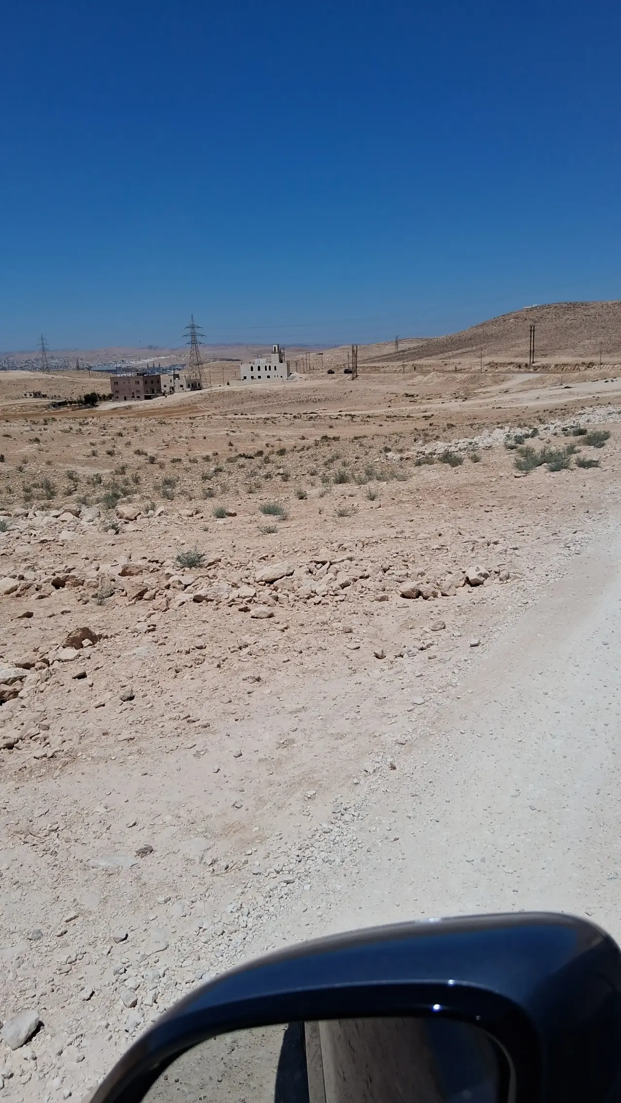 Land for sale in Al Hashemieh – photo 4