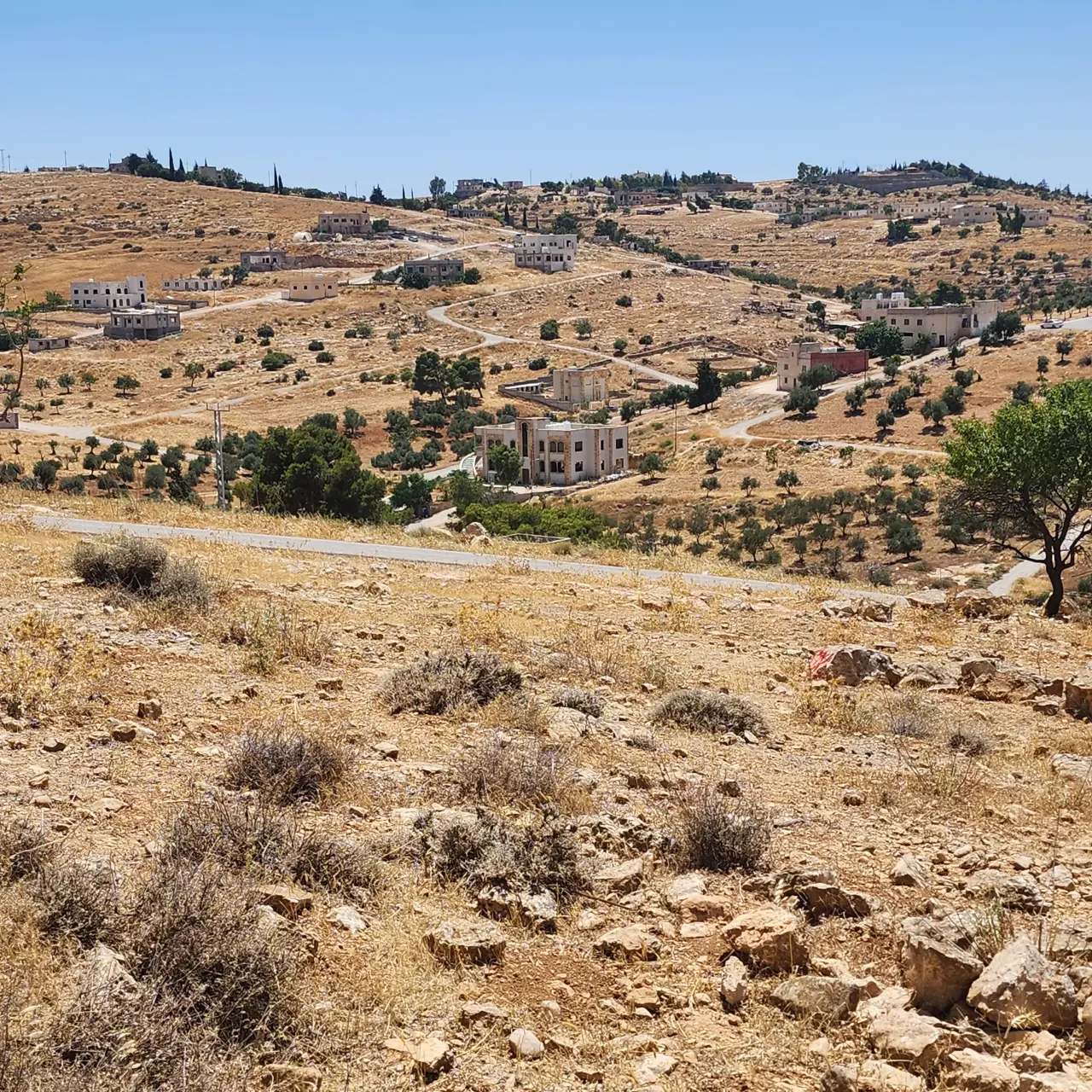 Land for sale in Rajm Al Shawk – photo 2