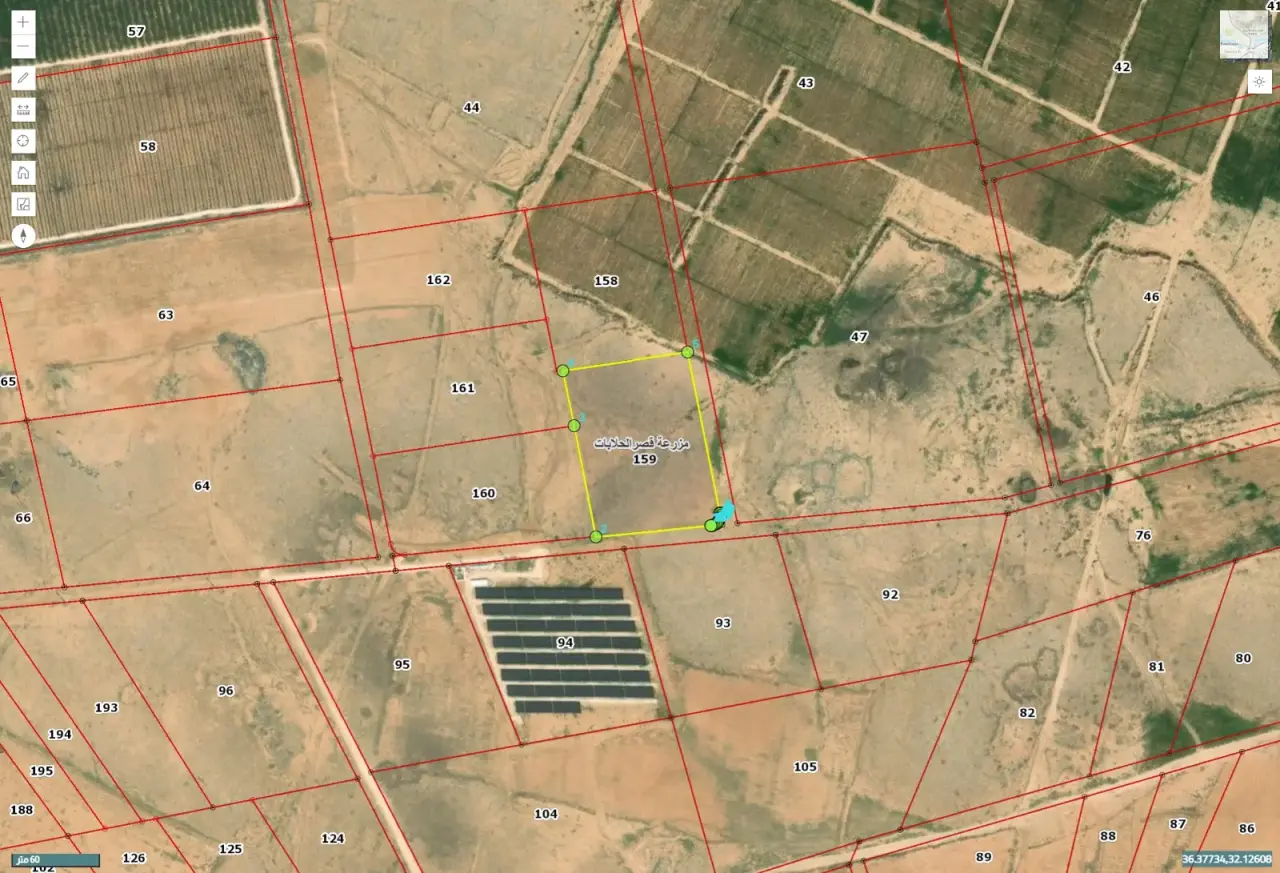 Land for sale in Qasr al-Hallabat Al-Sharqi – photo 2