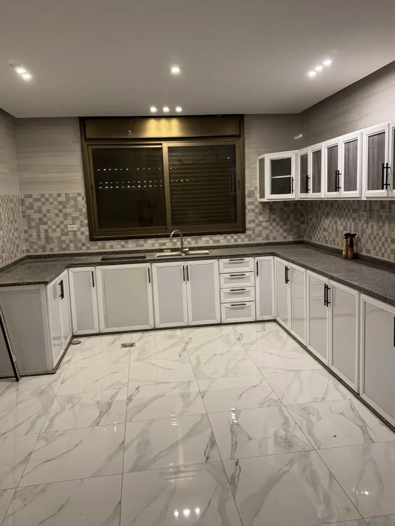 Apartment for sale in Petra Street – photo 14