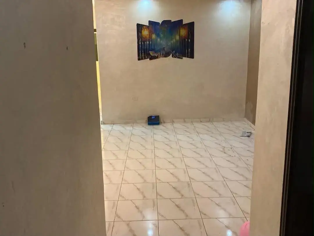 Rented 3-bedroom 120 m² apartment near Barada Hall, opposite Al Yaqeen Schools