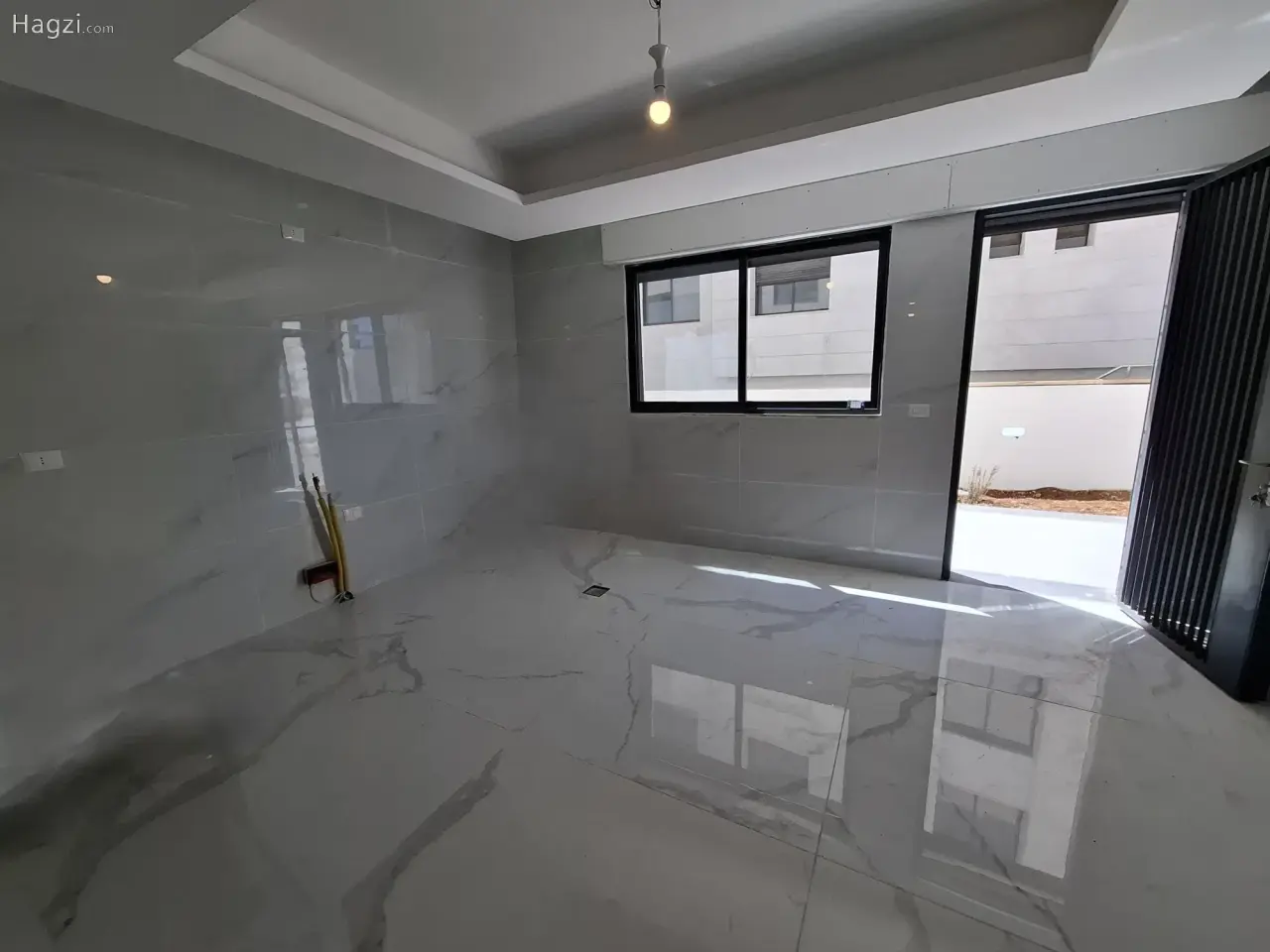 Unfurnished apartment for sale #3972