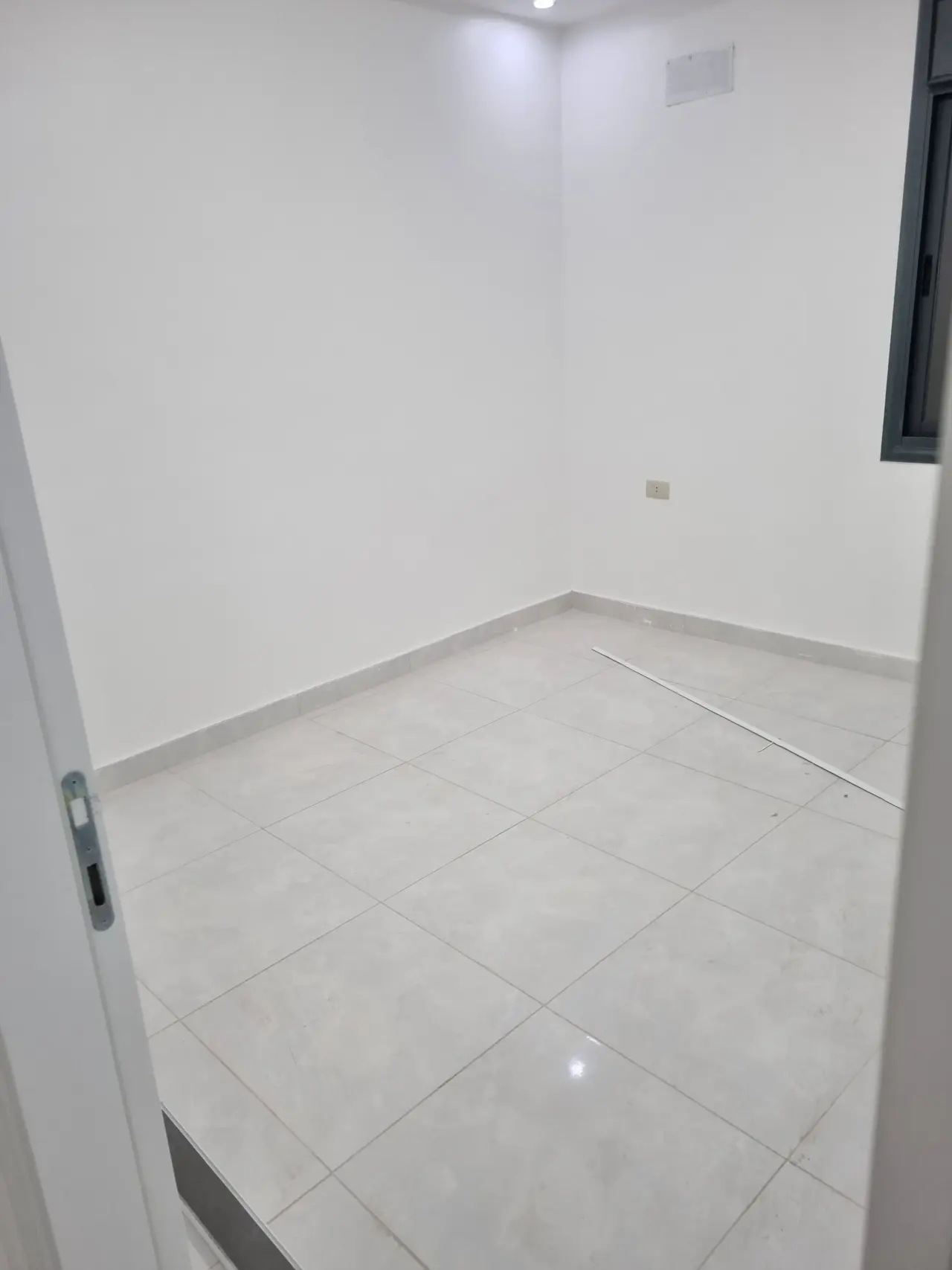 New 2-bedroom studio apartment behind Arabella Mall, Mojamma' Amman Al Jadeed