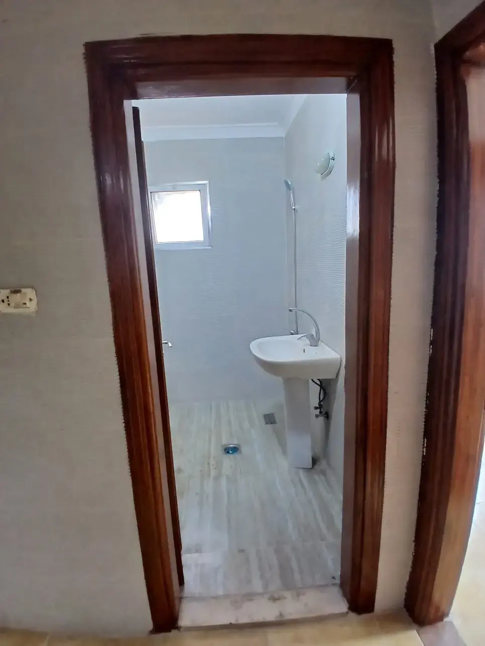 Apartment for rent in University Street – photo 17