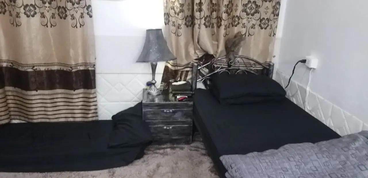 شقة للإيجار في Iskan Al Atiba' – صورة 3