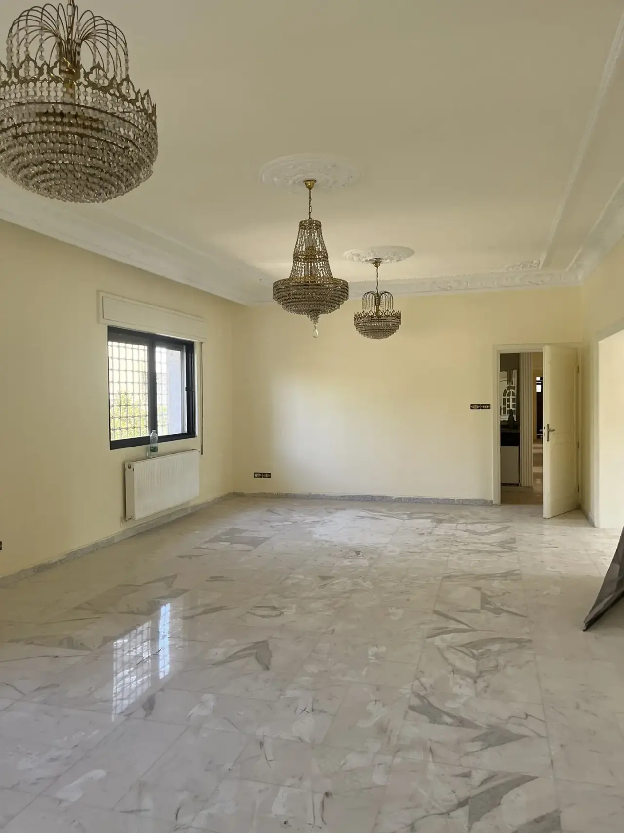 Villa for rent in Al Hay Al Sharqy – photo 2