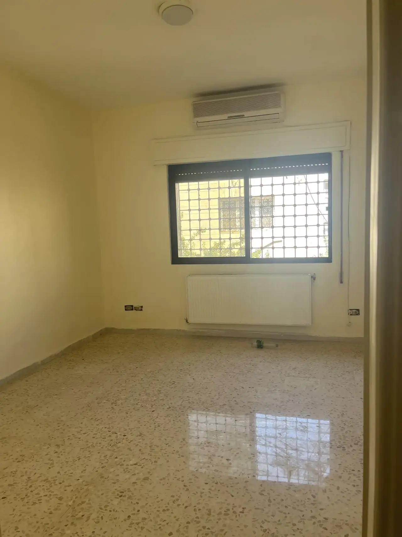 Villa for rent in Al Hay Al Sharqy – photo 6