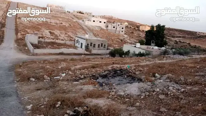 أرض للبيع في Kufr Jayez – صورة 4