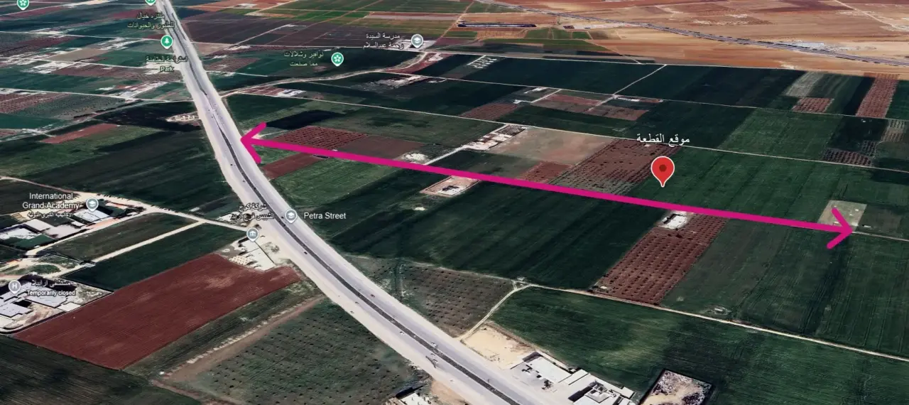 Petra Street plot of 4,430 m² in Al Sareeh, near JUST and Arabella hospital