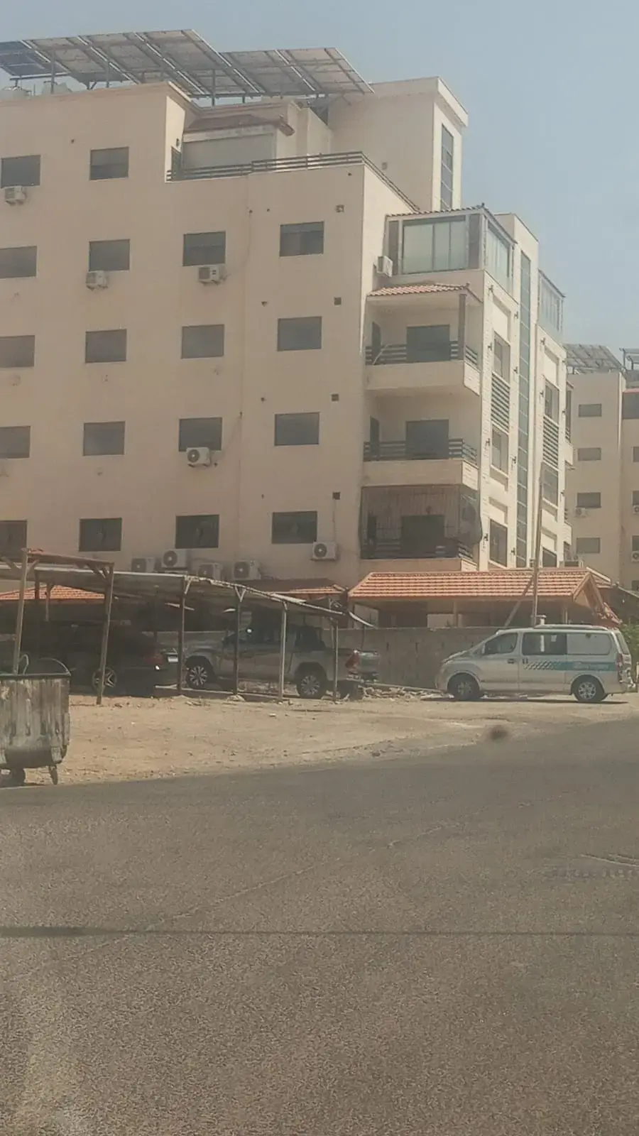 Apartment for sale in Al Sakaneyeh 5 – photo 2