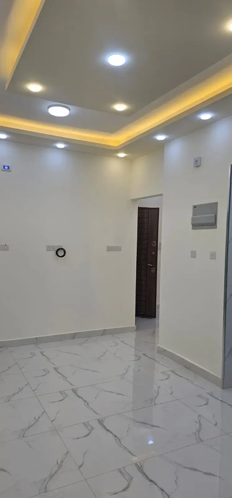 Apartment for sale in Al Sakaneyeh 10 – photo 5