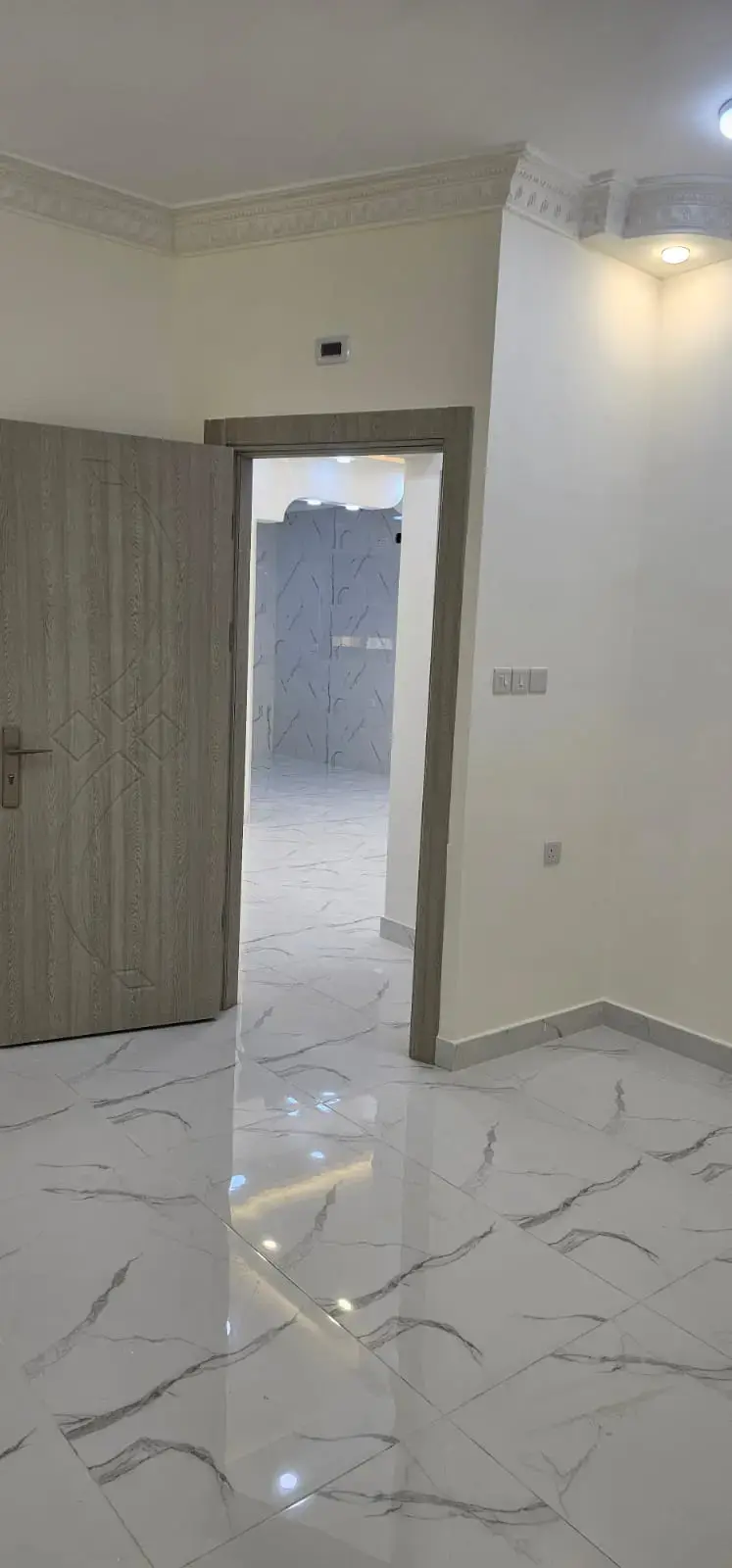 Apartment for sale in Al Sakaneyeh 10 – photo 6