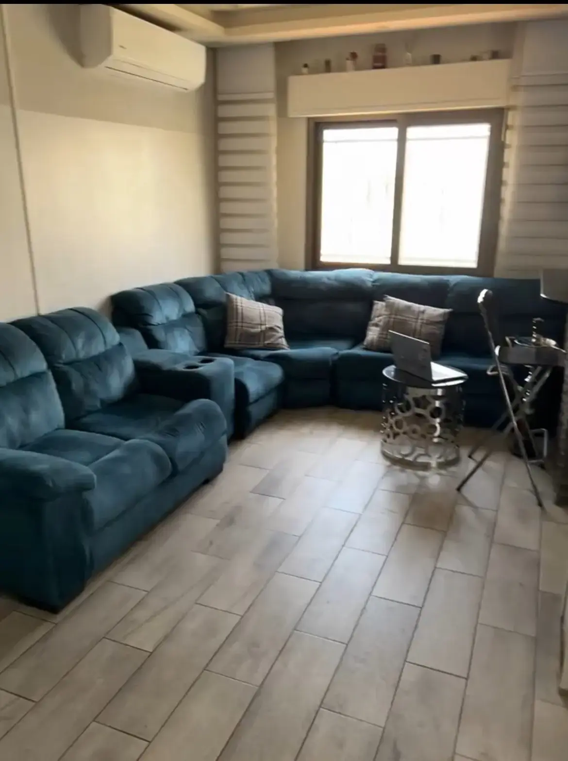Apartment for sale in Al Sakaneyeh 6 – photo 2